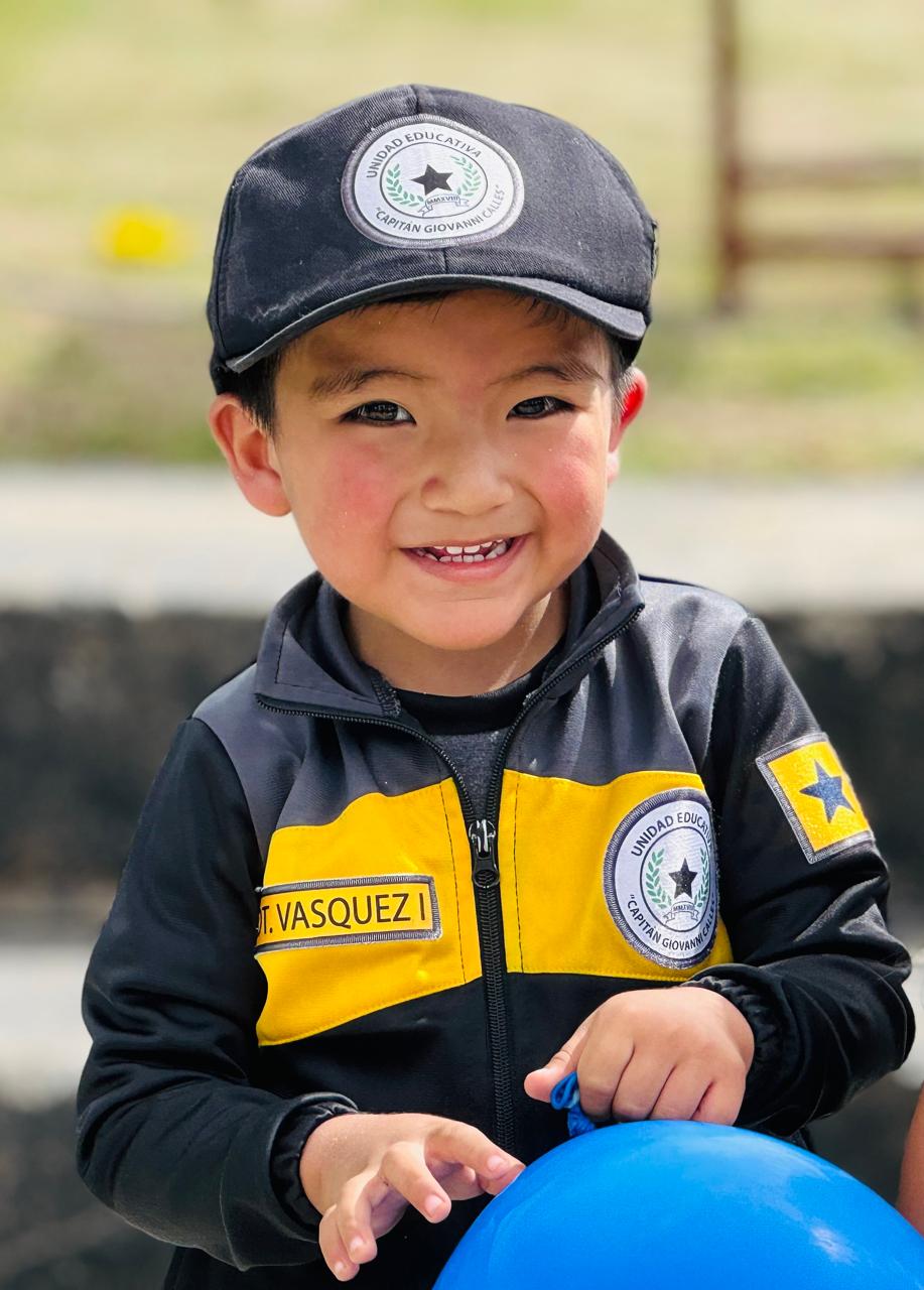 Unidad educativa particular “Capitán Giovanni Calles" - Educamos con perseverancia, conocimiento y honor.
